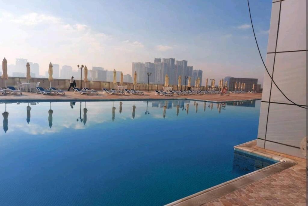 2 Bedroom Luxury Beach Apartment With Full Seaview Ajman Extérieur photo